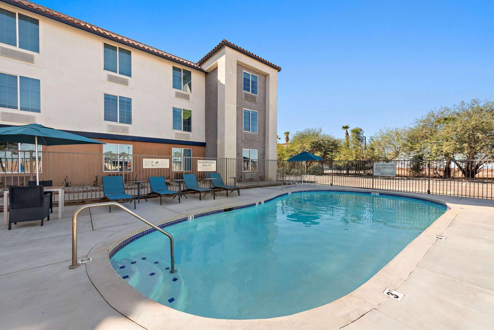 Hampton Inn By Hilton Calexico Kültér fotó